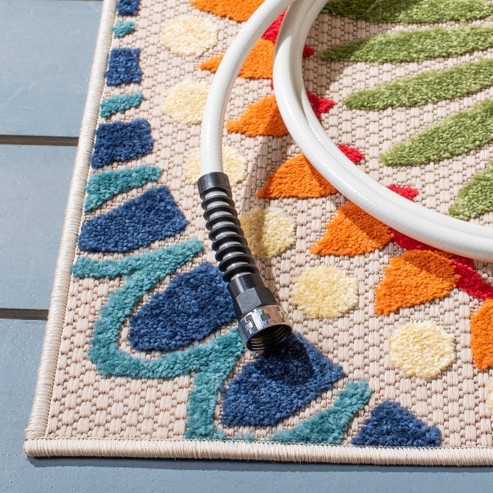 Blue and Ivory Floral Medallion Indoor/Outdoor Area Rug