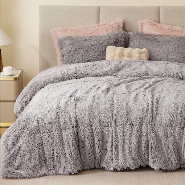 Intelligent Design Leena 2-Pieced Grey Polyester Twin/Twin XL Shaggy Long Fur Comforter Set