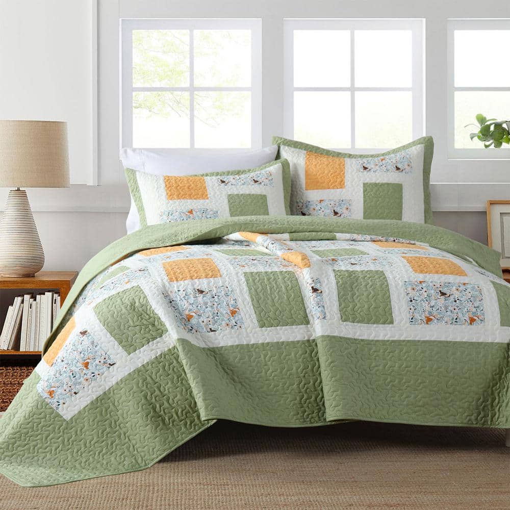 Green and Multicolor Cotton Patchwork King Bedspread Set