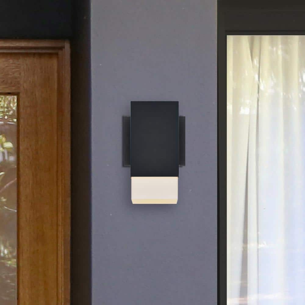 Willowsong Black 1-Light Outdoor Line Voltage Hardwired Porch Light Wall Sconce with No Bulbs Included price history on PriceWatchPro