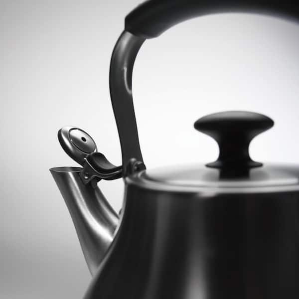 https://images.thdstatic.com/productImages/113a7e6c-2997-4c78-8250-75ebb29eec62/svn/stainless-steel-oxo-tea-kettles-1479500-1d_600.jpg