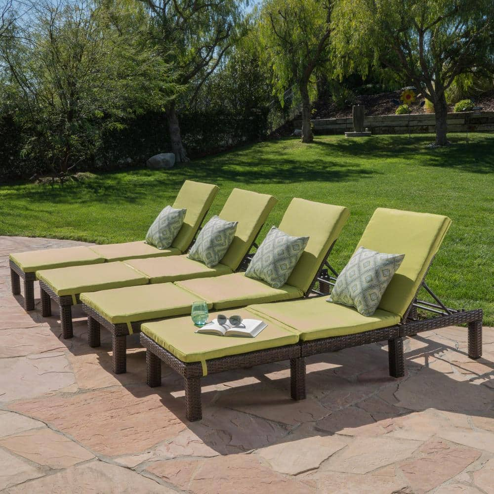 Noble House Caesar Multibrown 4-Piece Plastic Outdoor Chaise Lounge with Green Cushion