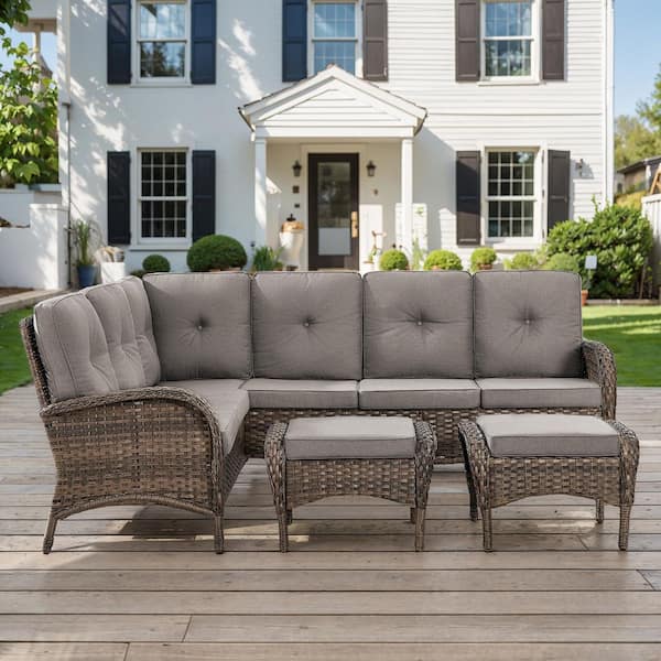 4-Piece Brown Wicker Outdoor Sectional Set with Olefin Gray Cushions and L-Shaped Sofa/Ottomans