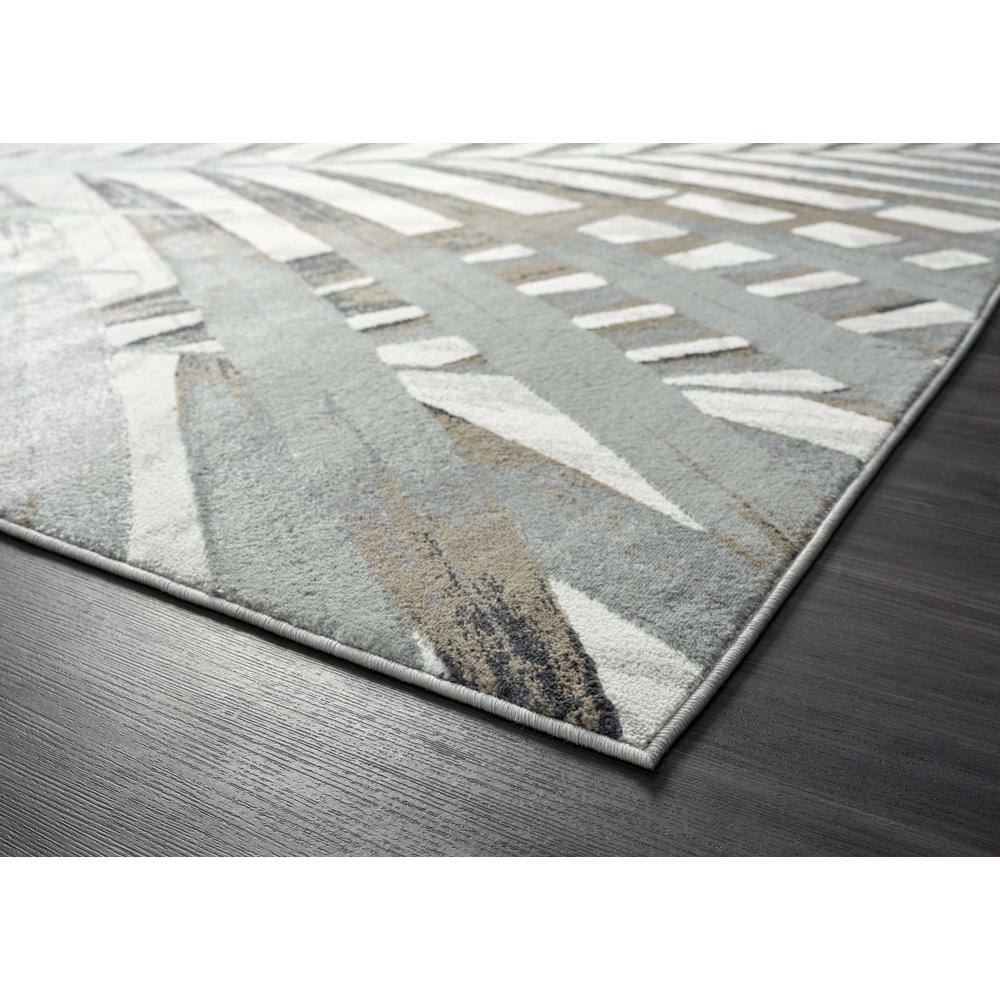 Gray and Brown Floral Palm Leaves Synthetic Area Rug, 5'3" x 7'6"