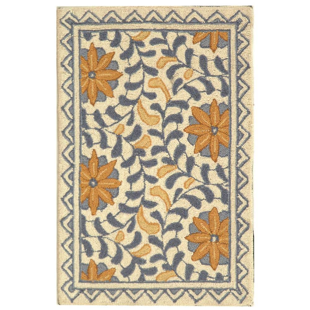 Handmade Chelsea Floral Wool Accent Rug - Ivory & Blue, 1'8" x 2'6"