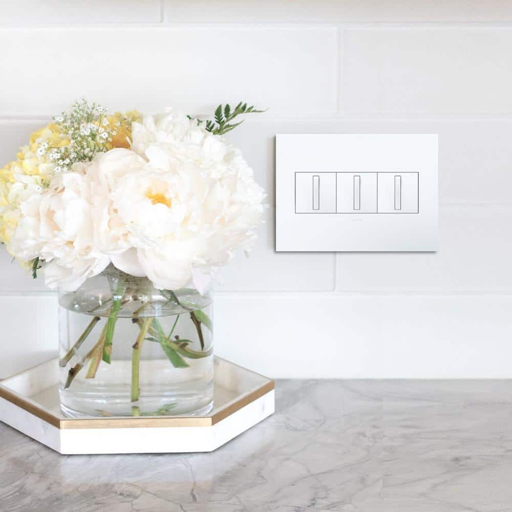 Gloss White 3-Gang Screwless Wall Plate