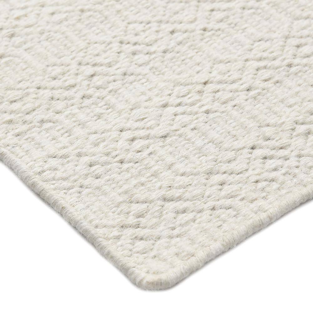 Handwoven Serenity Ivory Wool 8' x 10' Flatweave Area Rug