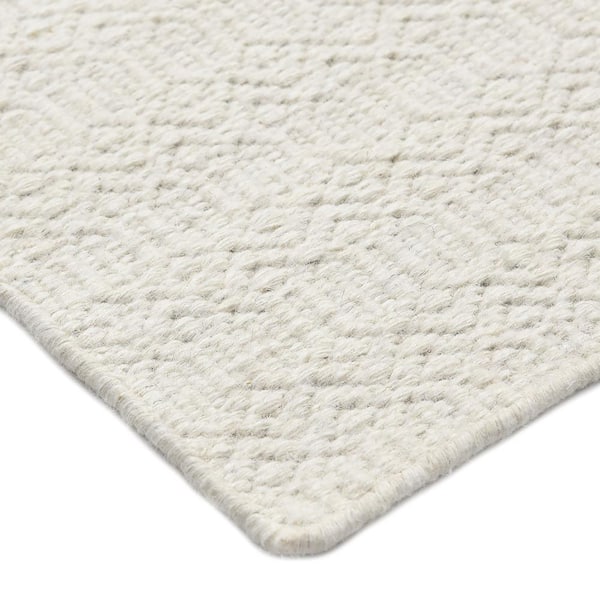 Solo Rugs Chevelle Contemporary Modern Alabaster 5 ft. x 8 ft