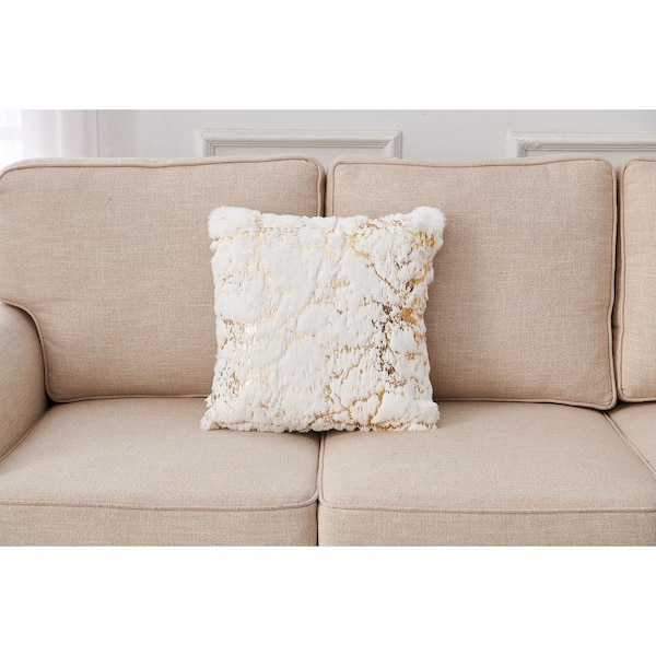 Amazing Rugs Agnes Luxury Chinchilla Faux Fur Gilded Pillow (22 In. x 22 In.)