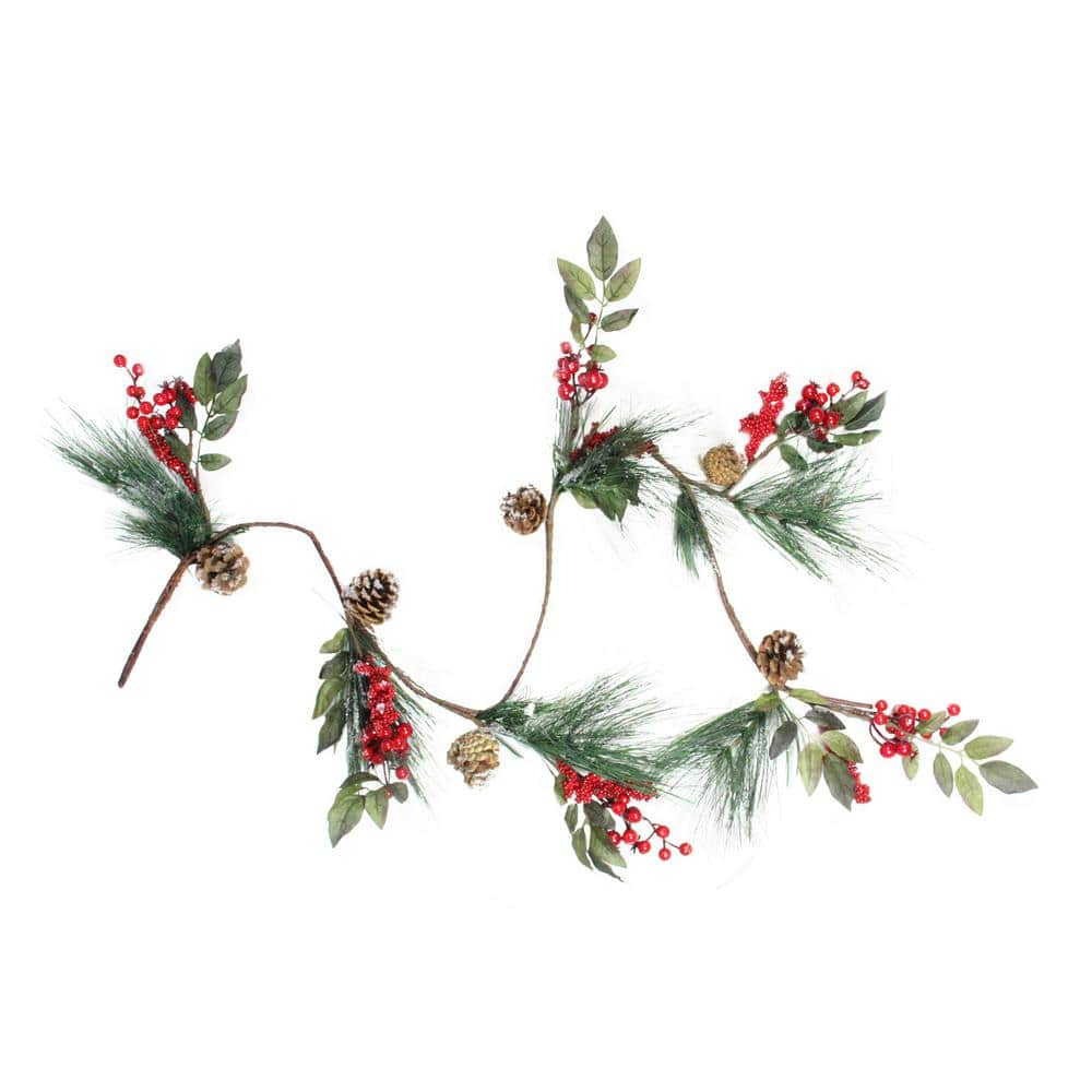 Northlight 54 in. Unlit Snow Dusted Pine Cones Berries and Long Pine Needles Artificial Christmas Garland