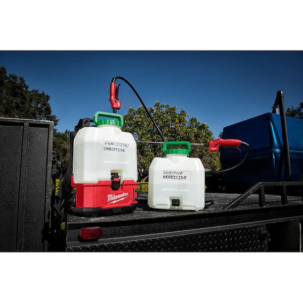 Milwaukee M18 18-Volt 4 Gal. Lithium-Ion Cordless Switch Tank  