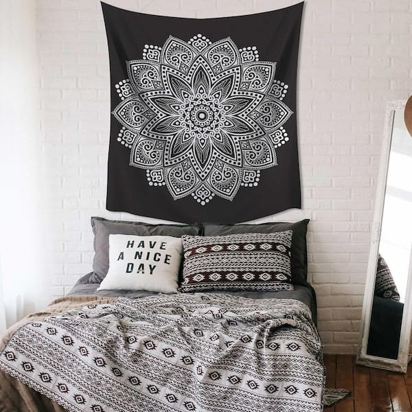 RoomMates Black Mandala Tapestry Wall Decor Product Type TAP4107LG - The  Home Depot