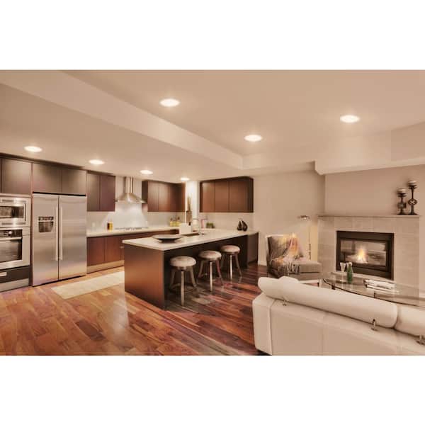 Energy-efficient LED recessed lighting