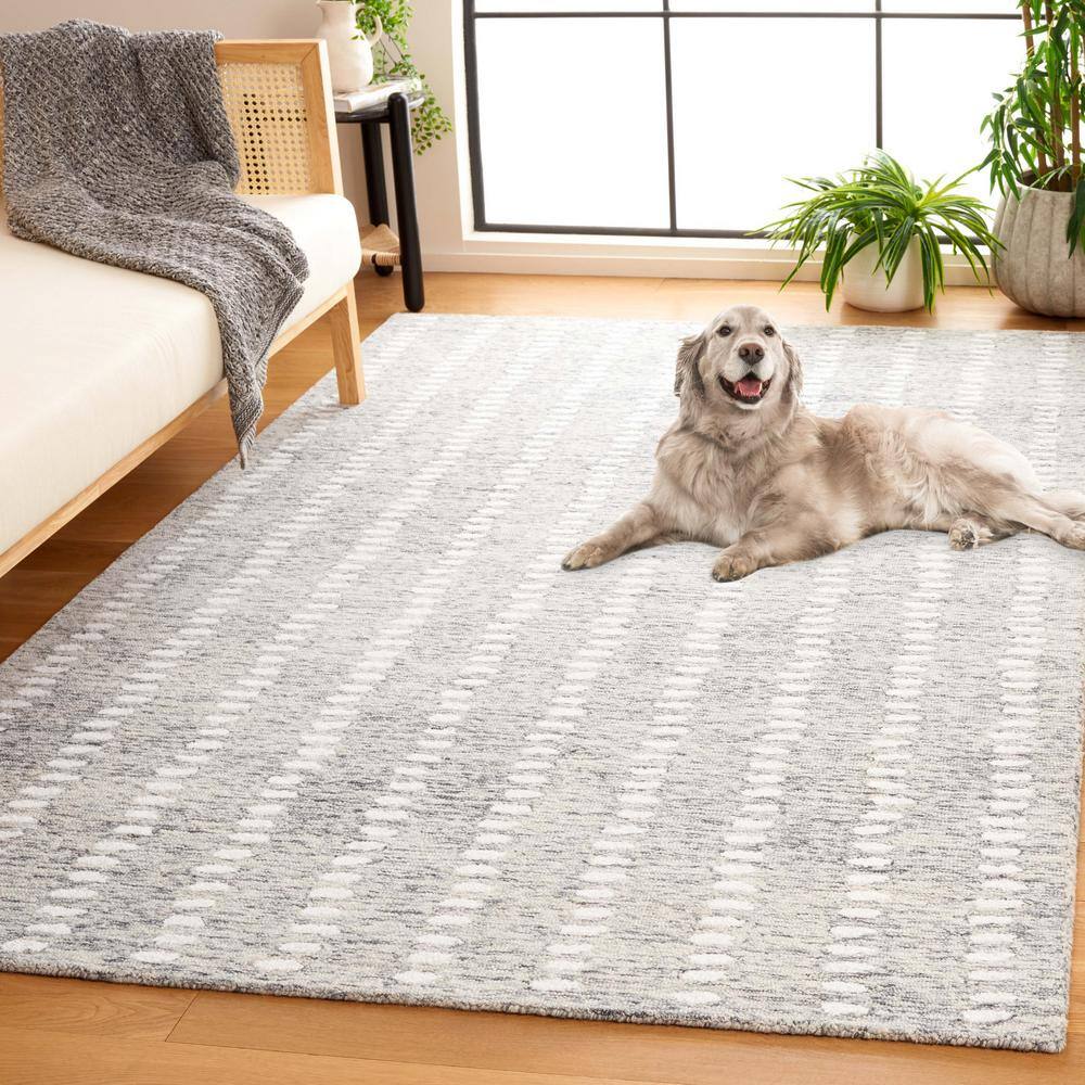 Gray and Ivory Wool Chenille Abstract 3' x 5' Area Rug