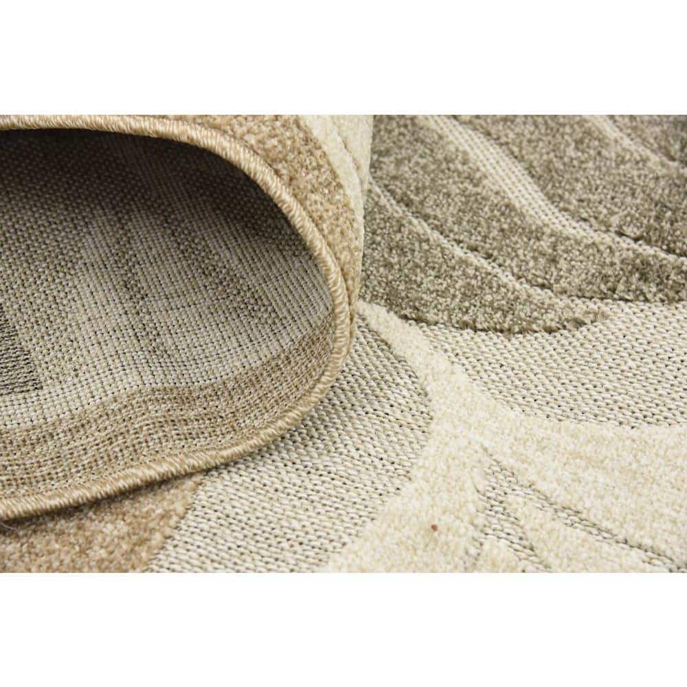 Beige and Gray 6' x 9' Abstract Synthetic Outdoor Rug