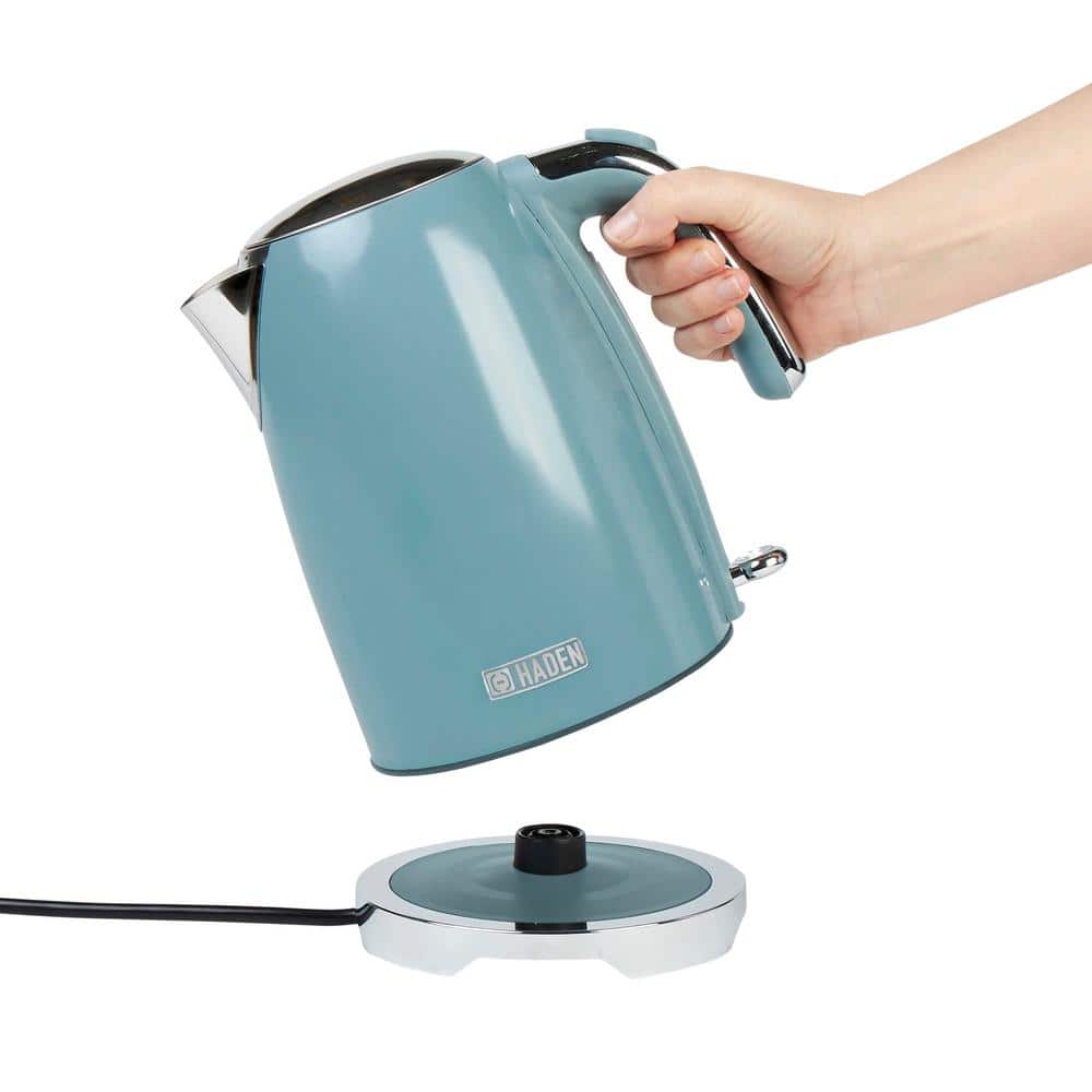 Sky Blue Retro Cordless Electric Kettle with Chrome Accents