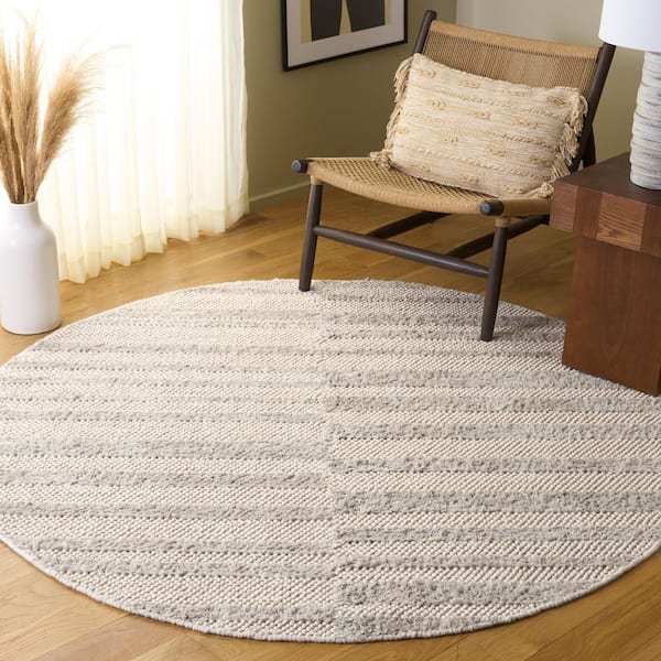 Natura 6 ft. x 6 ft. Round Light Gray/Ivory Striped Solid Area Rug