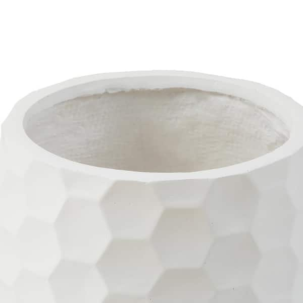 LuxenHome White Geo-Design Round Composite MgO Planter WHPL871