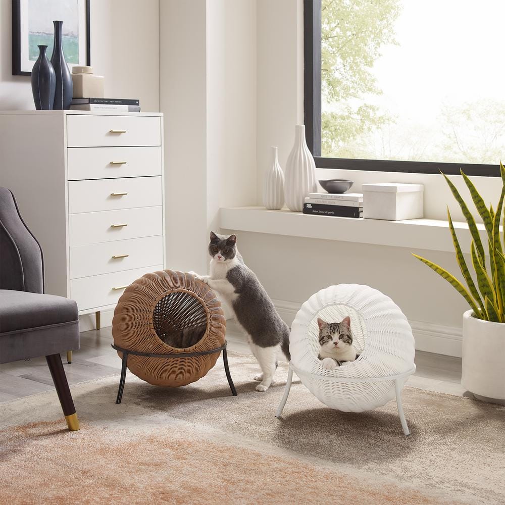 Nala White Wicker Cat Condo with Plush Cushion