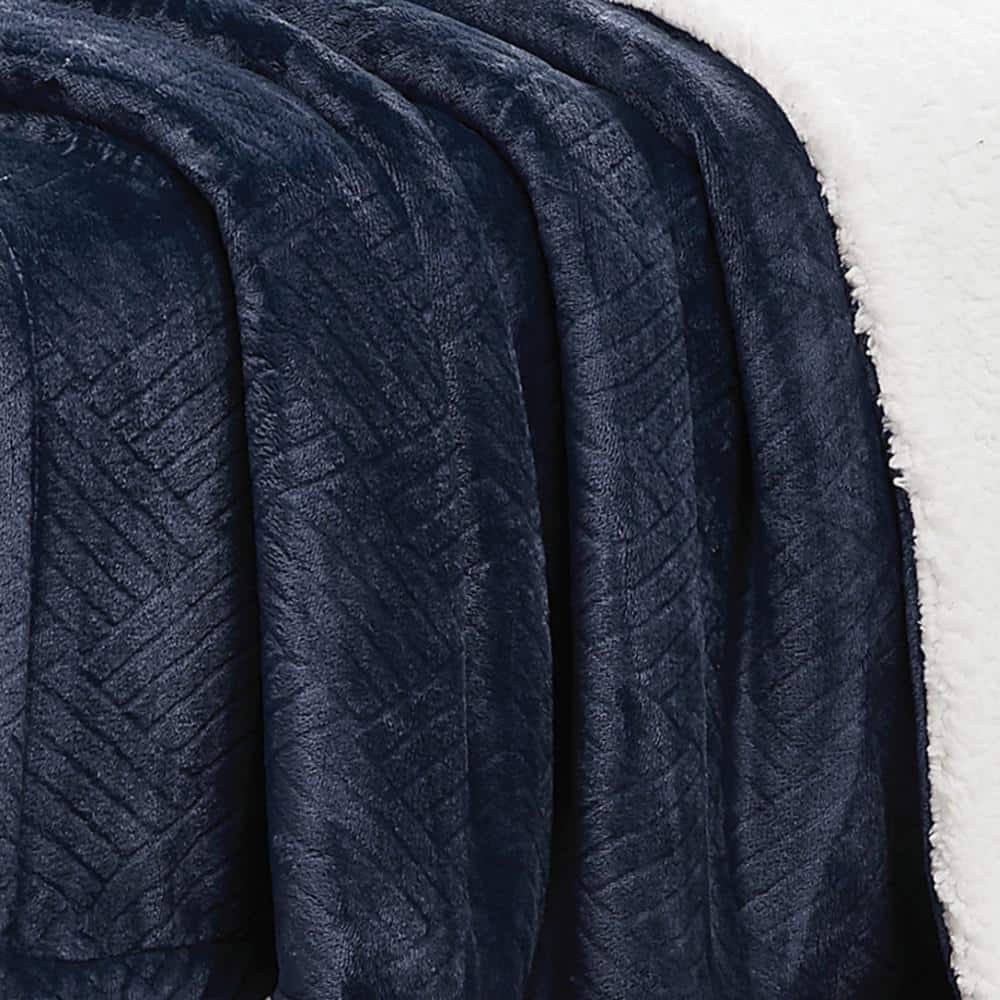 Twin Blue Faux Fur and Sherpa Reversible Blanket