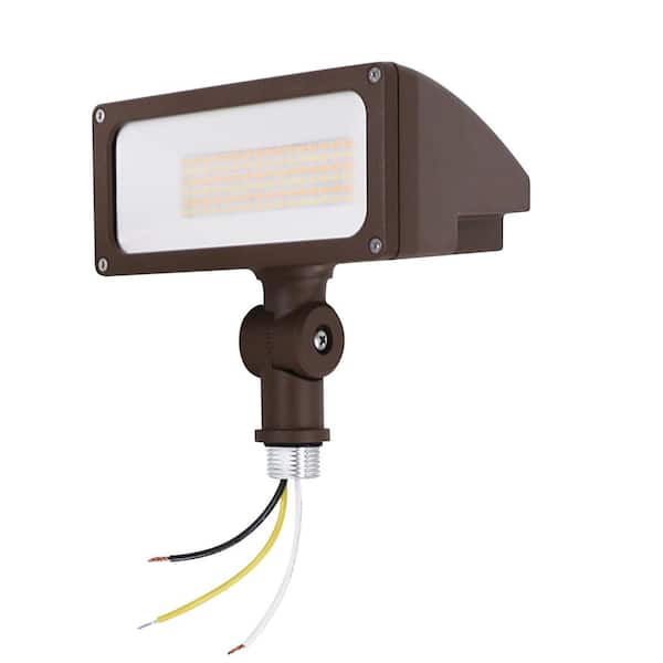 Commercial Electric CE Dual 20/33-Watt Lumen Floodlight with 3CCT Waterproof Floodlight w/ Choice of 2000 and 3500 Lumen and 3-Choice of CCT