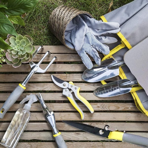 Yardsmith Gardening Hand Tool Kit in the Garden Hand Tool Kits department  at