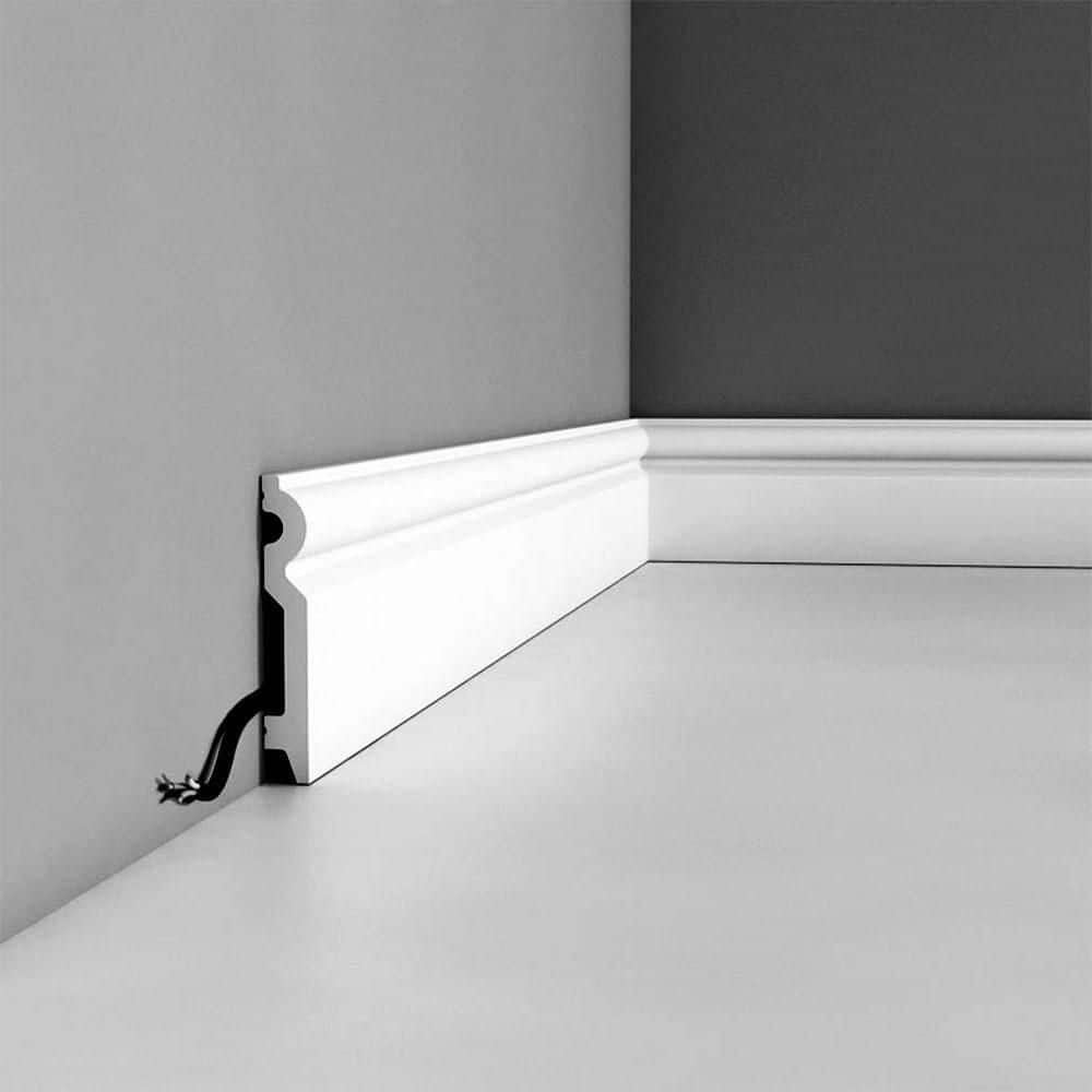 Primed White High-Impact Polystyrene Baseboard Moulding Set