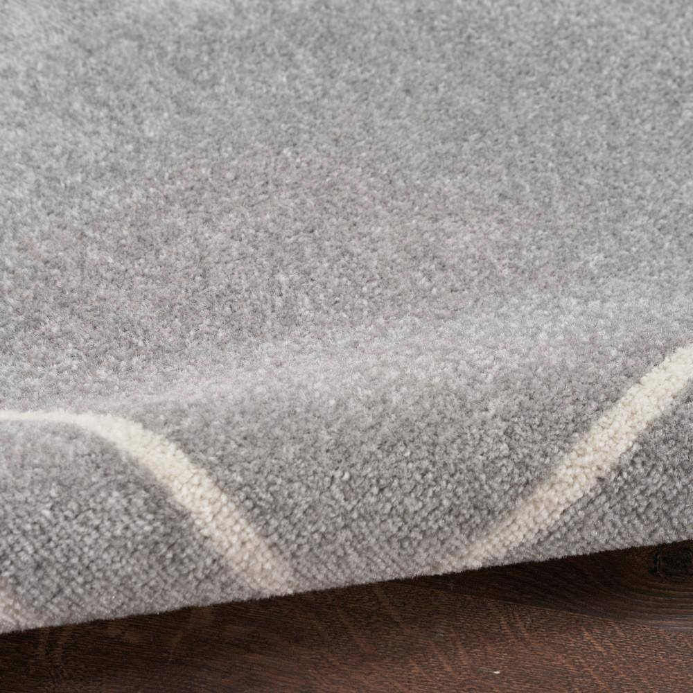 Grey/Ivory 2' x 4' Stain-Resistant Synthetic Area Rug
