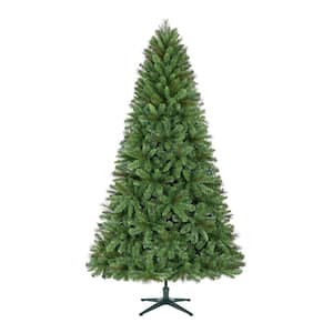 7.5 ft. Unlit Wesley Pine Artificial Christmas Tree