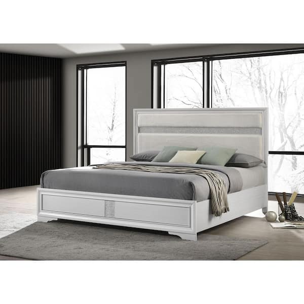 Miranda White Wood Frame Eastern King Panel Bed with Diamond-like Trim
