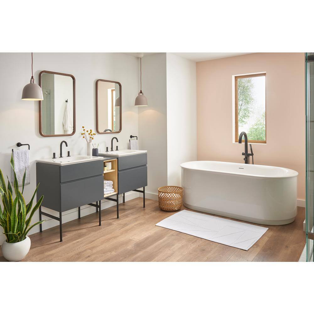 68'' White Freestanding Acrylic Soaking Bathtub