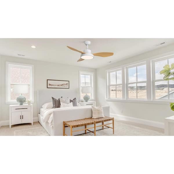 Kebris 47 in. Indoor/Outdoor Integrated LED White Ceiling Fan with Light Kit and Remote Control