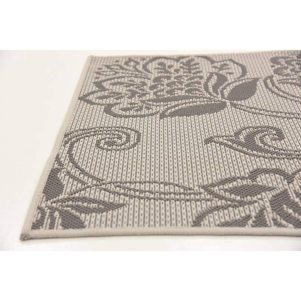 Reversible Gray Outdoor Runner Rug with Botanical Design, Easy-Care Synthetic