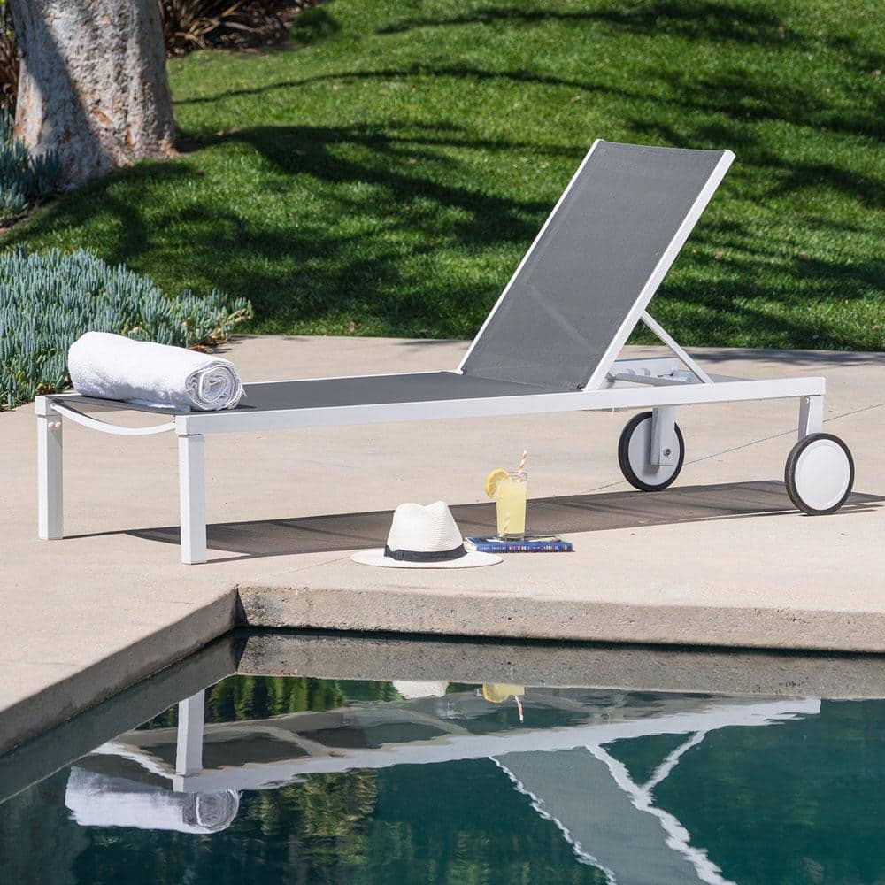 Peyton White and Gray Metal Armless Chaise Lounge