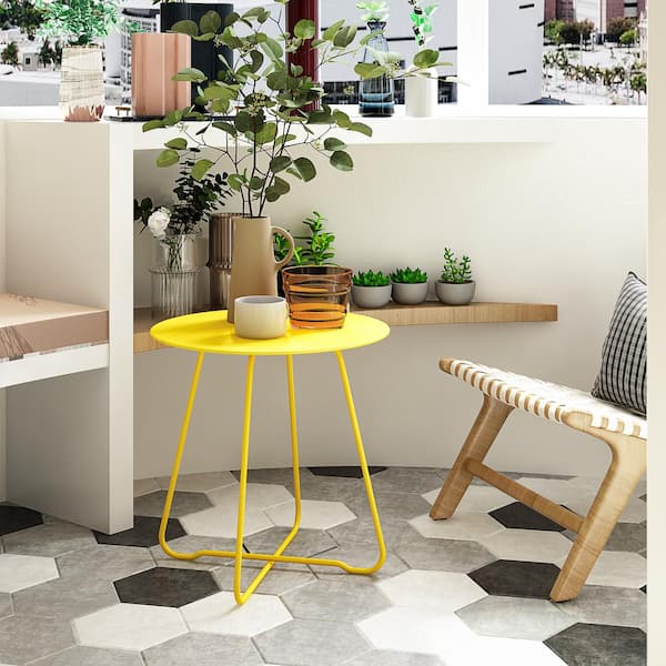 BANSA ROSE 17.75 in. Yellow Round Metal Outdoor Side Table, Weather-Resistant Outdoor Round End Table