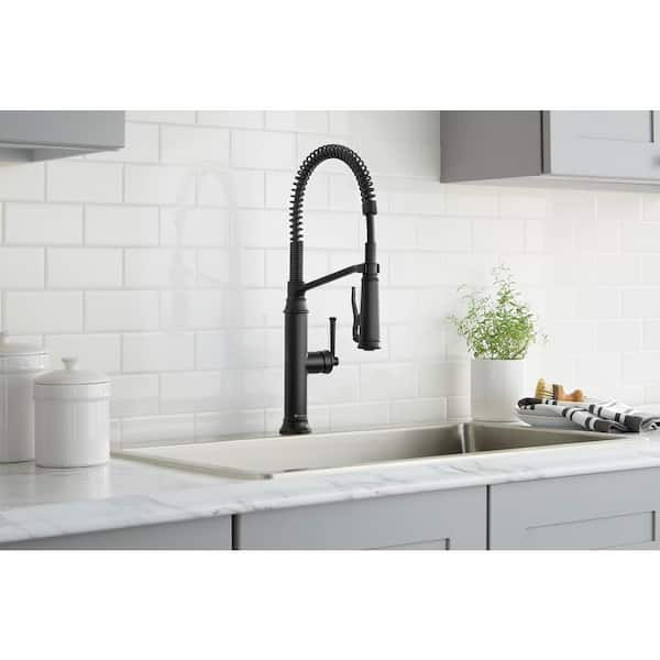 https://images.thdstatic.com/productImages/12314b18-5a8a-45f6-b1ab-d042c97e539b/svn/matte-black-glacier-bay-pull-down-kitchen-faucets-fp1b4202bl-40_600.jpg