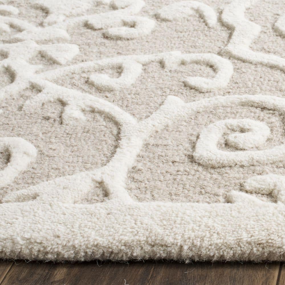 Handmade Gray Tufted Chenille and Wool Blend Area Rug, 10' x 14'