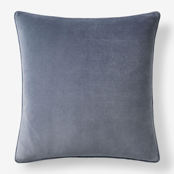 Legends Luxury Light Blue Velvet 24 in. X  24 in. Throw Pillow Cover