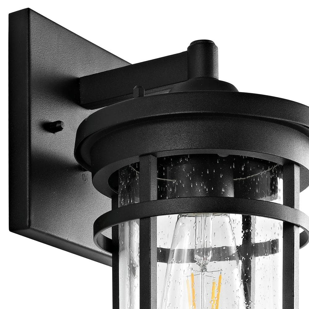 Elegant Black Metal Outdoor Wall Lantern with Clear Glass Shade