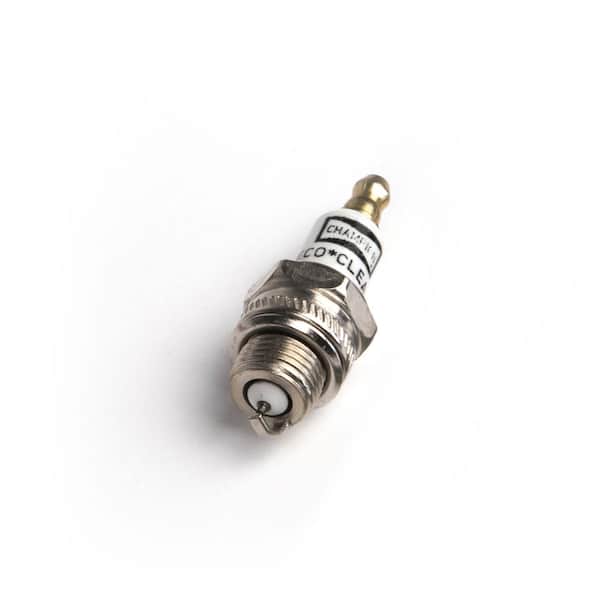 passe Interpretive Overskæg Champion Eco-Clean 13/16 in. CJ8 Spark Plug for 2-Cycle and 4-Cycle  Engines-843ECO - The Home Depot