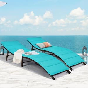 2 Pieces Wicker Outdoor Chaise Lounge with Turquoise Cushions