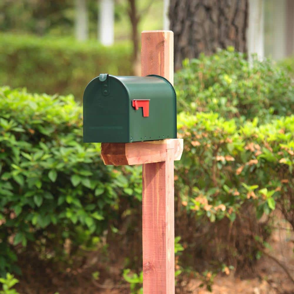Medium Green Galvanized Steel Lockable Post Mount Mailbox