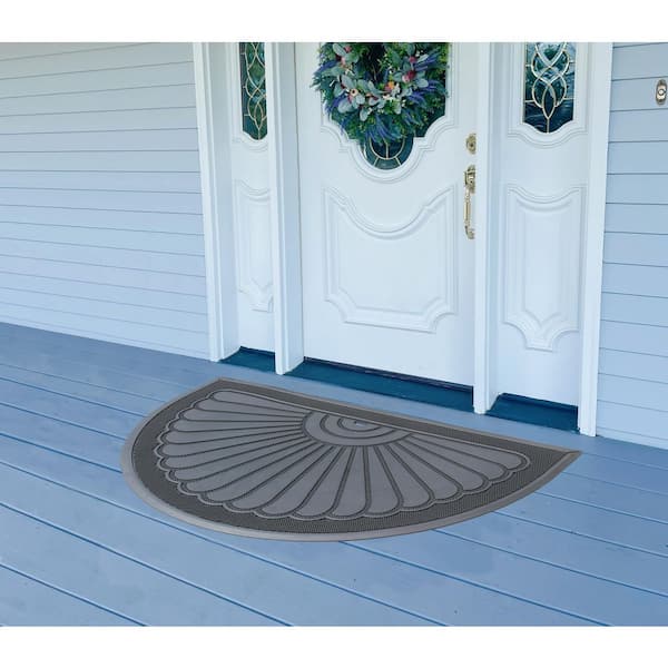 A1HC Sunburst Good Luck Design Black 30 in x 48 in 100% Pure Rubber Thin Profile Outdoor Entrance Doormat