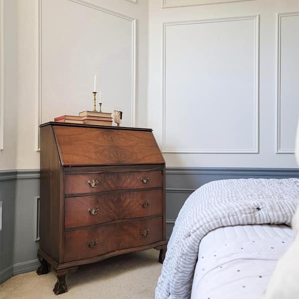 DM A9 9/16 in. x 1-3/16 in. x 96 in. Solid Pine Wall and Cabinet Trim Molding