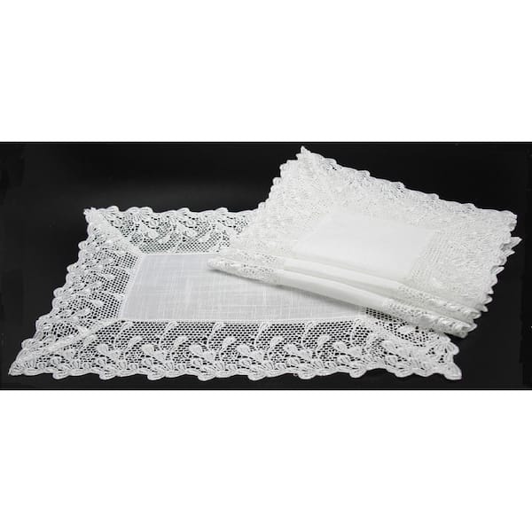 Xia Home Fashions Garden Trellece Lace 14 in. x 20 in. White Trim Placemats (Set of 4)