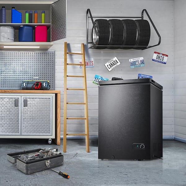 21.18 in., 3.5 cu. ft. Chest Freezer Manual Defrost in Black with Garage Ready