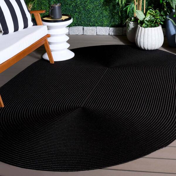 SAFAVIEH Braided Black 4 ft. x 6 ft. Machine Washable Solid Color
