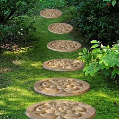 Round Stepping Stones Hardscapes The Home Depot