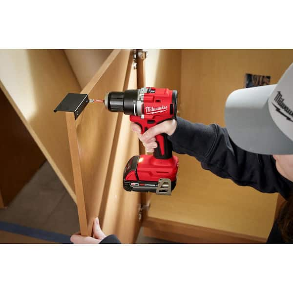 Milwaukee M18 18V Lithium-Ion Brushless Cordless 1/2 in. Compact