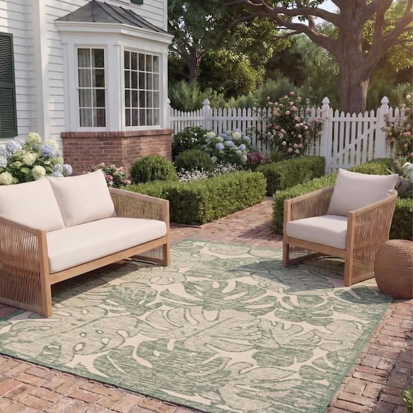 Courtyard Beige/Green 8 ft. x 11 ft. Floral Indoor/Outdoor Patio  Area Rug